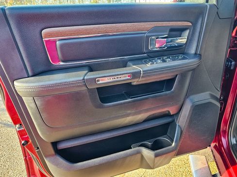 Used 2017 RAM 3500 Laramie image 11