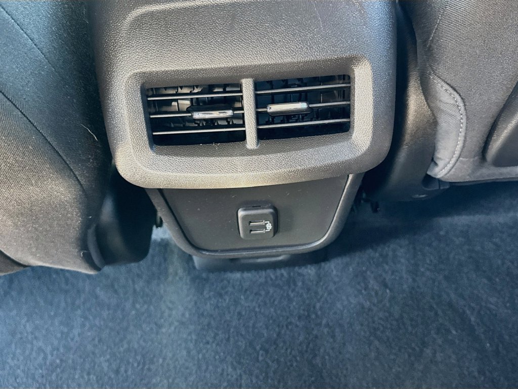 Used 2024 GMC Terrain SLE w/ Driver Convenience Package AWD/4WD image 24