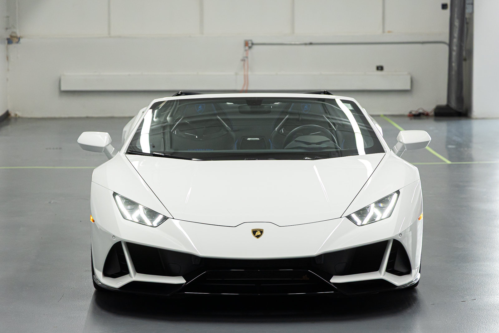 Used 2024 Lamborghini Huracan EVO AWD/4WD image 12