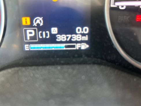 Used 2019 Subaru Forester Premium AWD/4WD image 11