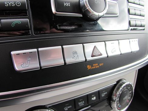 Used 2013 Mercedes-Benz ML 350 4MATIC image 26