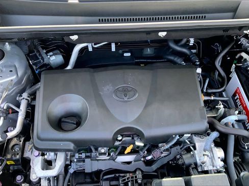 Used 2023 Toyota RAV4 XLE FWD image 59