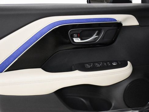 New 2025 Acura ADX A-Spec image 7