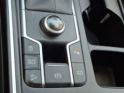 Certified 2024 Kia Sorento S w/ Panoramic Sunroof Package FWD image 25