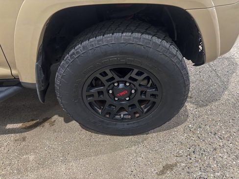 Used 2016 Toyota 4Runner TRD Pro image 12