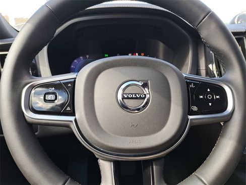 Used 2024 Volvo XC60 T8 Polestar image 10