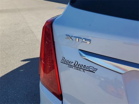 Used 2017 Cadillac XT5 Luxury image 5