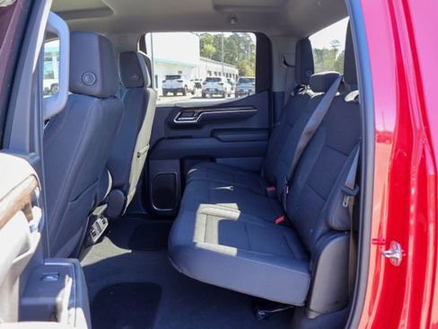 Certified 2025 Chevrolet Silverado 1500 LT RWD image 10