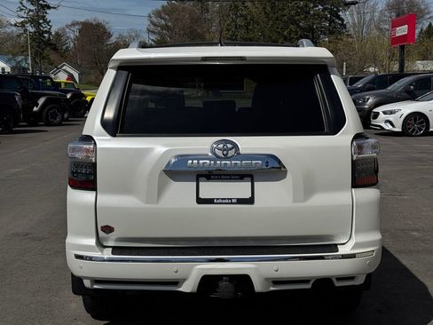 Used 2019 Toyota 4Runner 4WD image 5