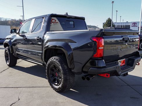 Certified 2025 Toyota Tacoma TRD Pro image 6