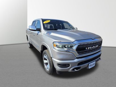 Used 2022 RAM 1500 Limited w/ Body-Colour Bumper Group