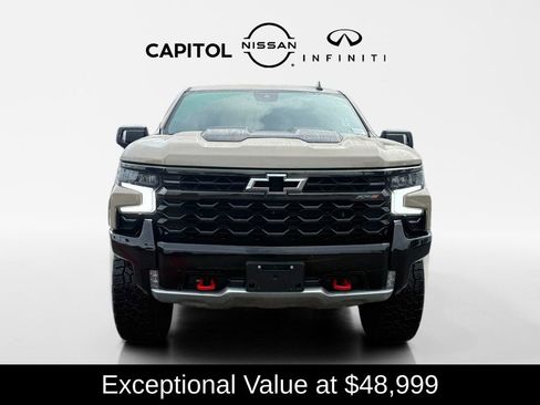 Used 2022 Chevrolet Silverado 1500 ZR2 image 2