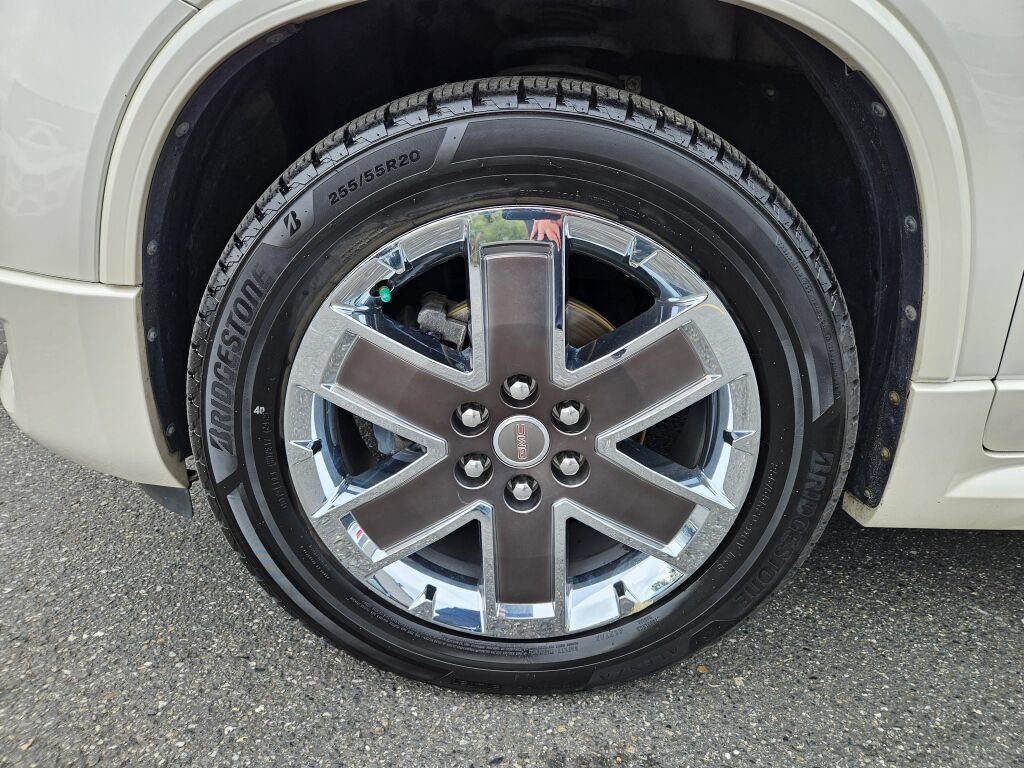 Used 2012 GMC Acadia Denali AWD/4WD image 8