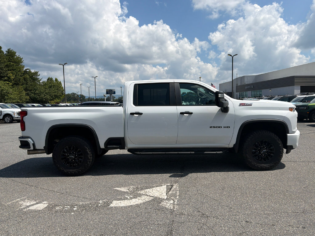 Used 2022 Chevrolet Silverado 2500 LT w/ Z71 Sport Edition AWD/4WD image 8