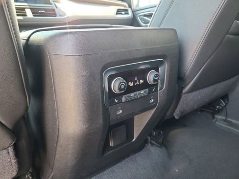 Used 2024 Chevrolet Suburban Premier AWD/4WD image 14