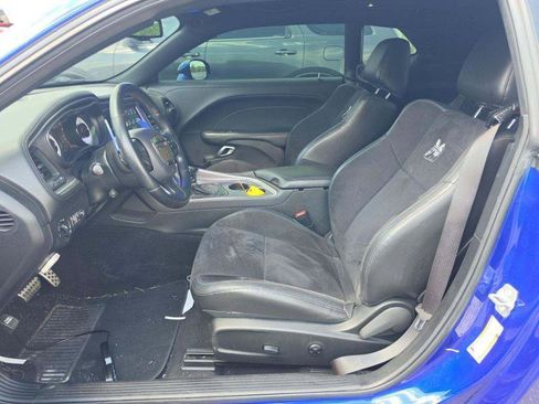 Used 2020 Dodge Challenger R/T Scat Pack w/ Shaker Package RWD image 5