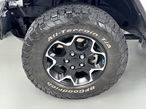 Used 2023 Jeep Wrangler Unlimited Rubicon 4xe w/ Cold Weather Group image 11