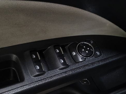 Used 2018 Ford Fusion S image 27