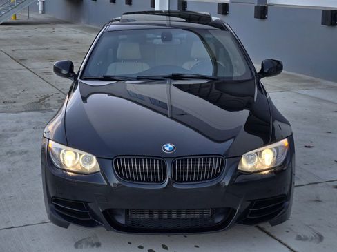 Used 2012 BMW 335is Coupe image 3