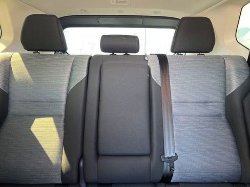 Used 2023 Nissan Rogue SV image 28