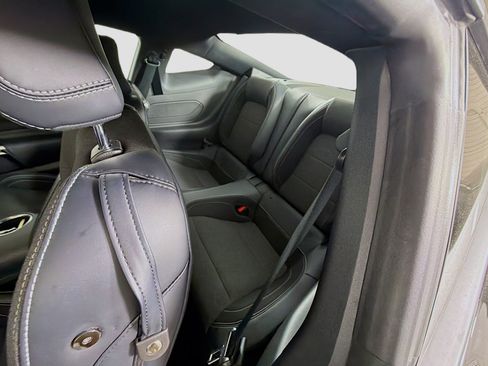 Used 2025 Ford Mustang Coupe RWD image 25