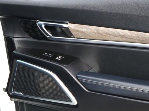 Used 2020 Kia Telluride SX w/ Towing Package image 16