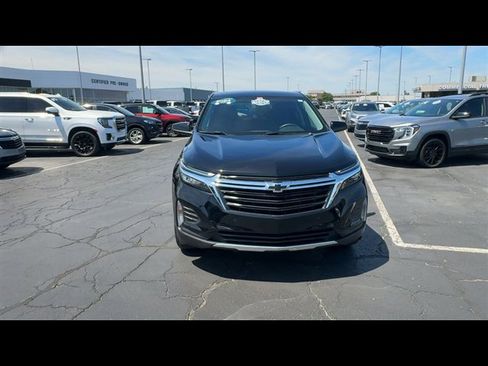 Used 2024 Chevrolet Equinox LT w/ LPO, Floor Liner Package FWD image 3