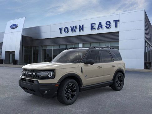New 2025 Ford Bronco Sport Outer Banks w/ Outer Banks Tech Package+ image 1