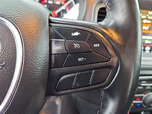 Used 2023 Dodge Charger SXT image 12