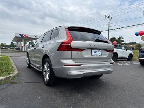 Used 2022 Volvo XC60 B5 Momentum AWD/4WD image 5