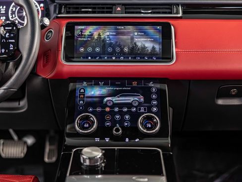 Used 2020 Land Rover Range Rover Velar SV Autobiography Dynamic image 39