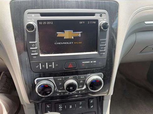 Used 2017 Chevrolet Traverse LT AWD/4WD image 12