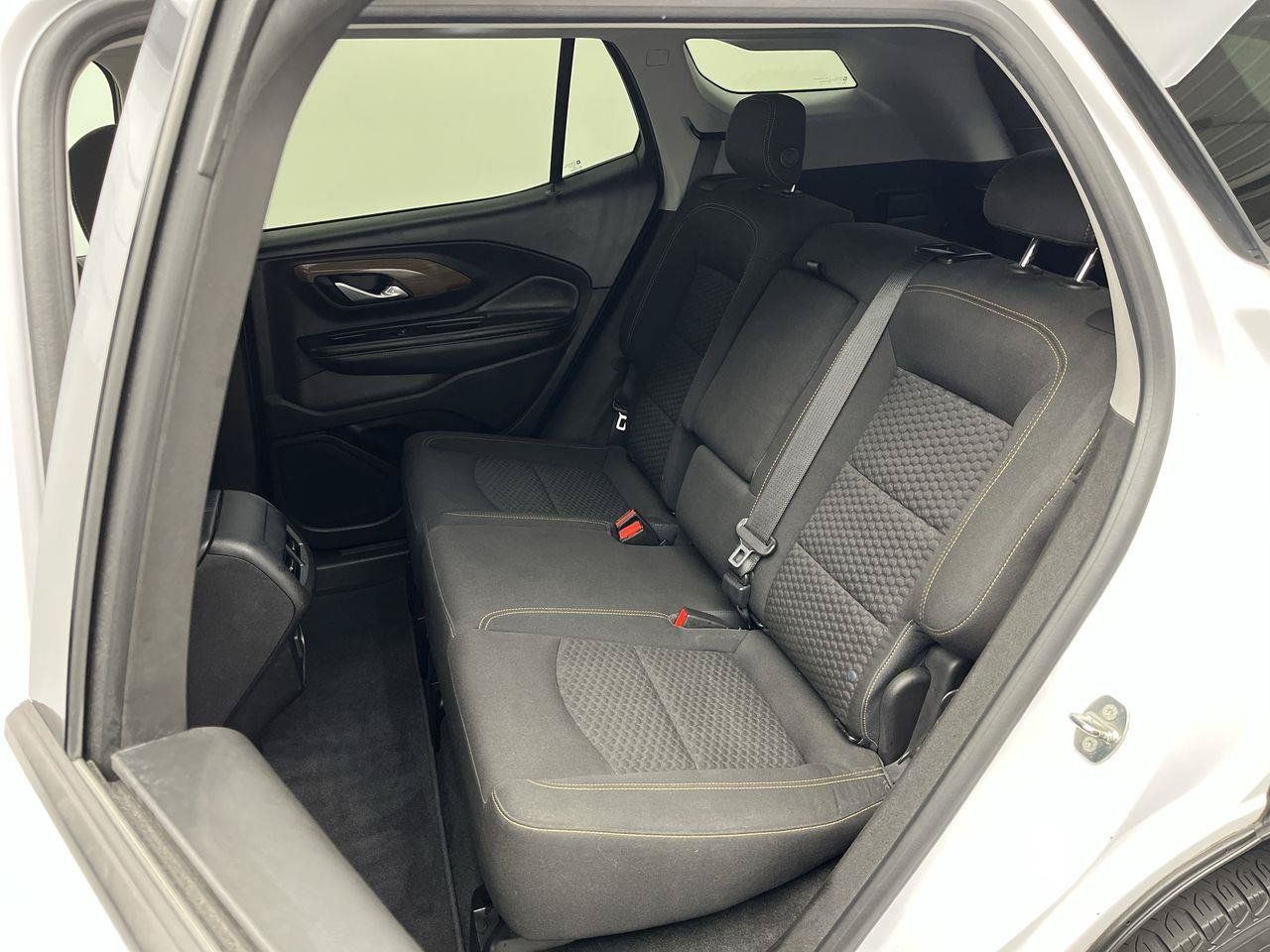 Certified 2018 GMC Terrain SLE w/ Driver Convenience Package FWD image 11