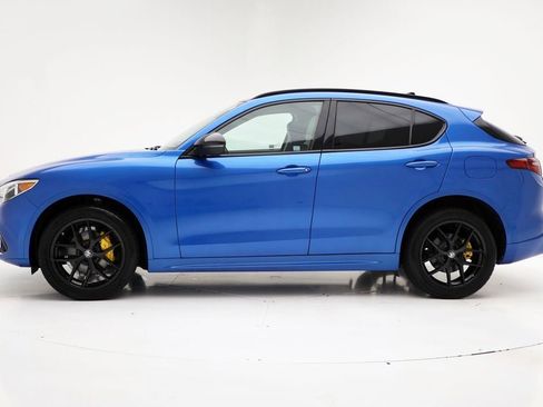 Used 2021 Alfa Romeo Stelvio Ti w/ Nero Edizione image 6