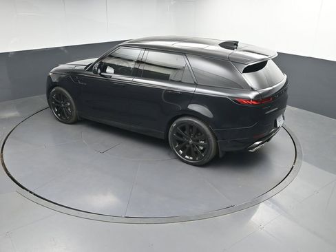 New 2025 Land Rover Range Rover Sport Dynamic SE AWD/4WD image 32