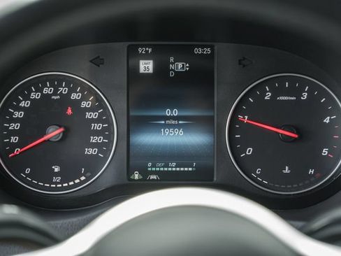 Used 2024 Mercedes-Benz Sprinter 2500 image 39