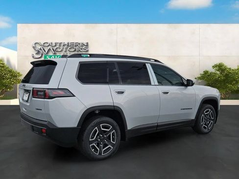New 2026 Jeep Cherokee Laredo AWD/4WD image 5