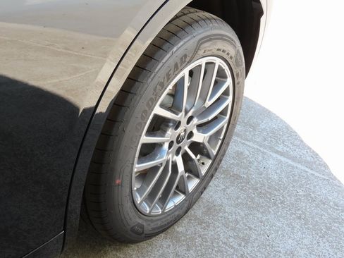 New 2024 Maserati Grecale GT image 52