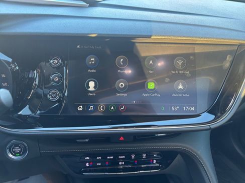 Used 2023 Buick Envision Avenir image 22