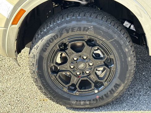 New 2025 Ford Ranger XLT w/ Equipment Group 301A High image 11