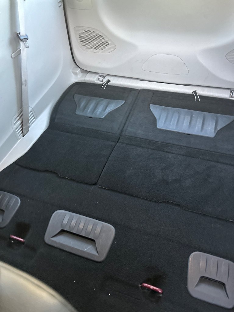 Used 2019 Chrysler Pacifica Touring-L Plus w/ Advanced Safetytec Group FWD image 9