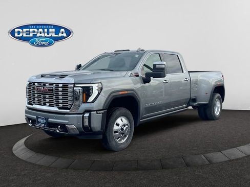 Used 2024 GMC Sierra 3500 Denali w/ Denali Reserve Package image 1