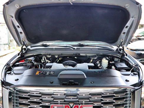 Used 2019 GMC Yukon Denali w/ Open Road Package AWD/4WD image 69