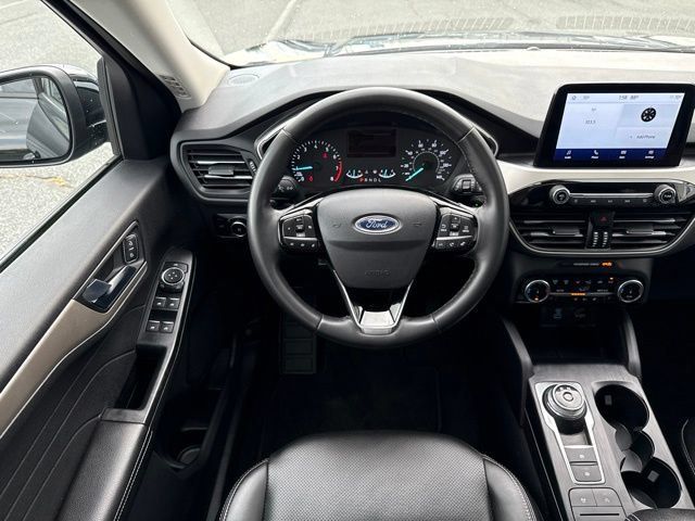 Used 2022 Ford Escape SEL AWD/4WD image 14