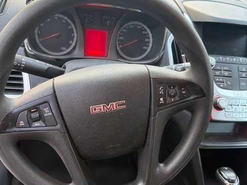 Used 2017 GMC Terrain SLE FWD image 7