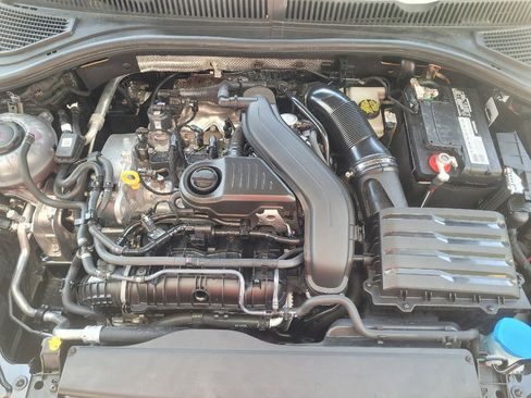 Used 2023 Volkswagen Jetta SE FWD image 30