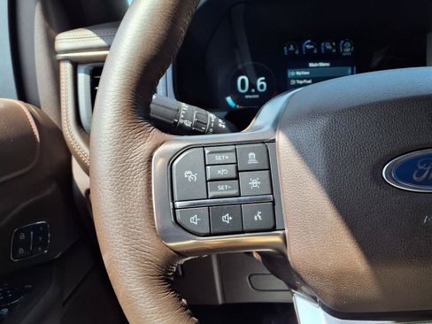 Used 2023 Ford Expedition King Ranch AWD/4WD image 9