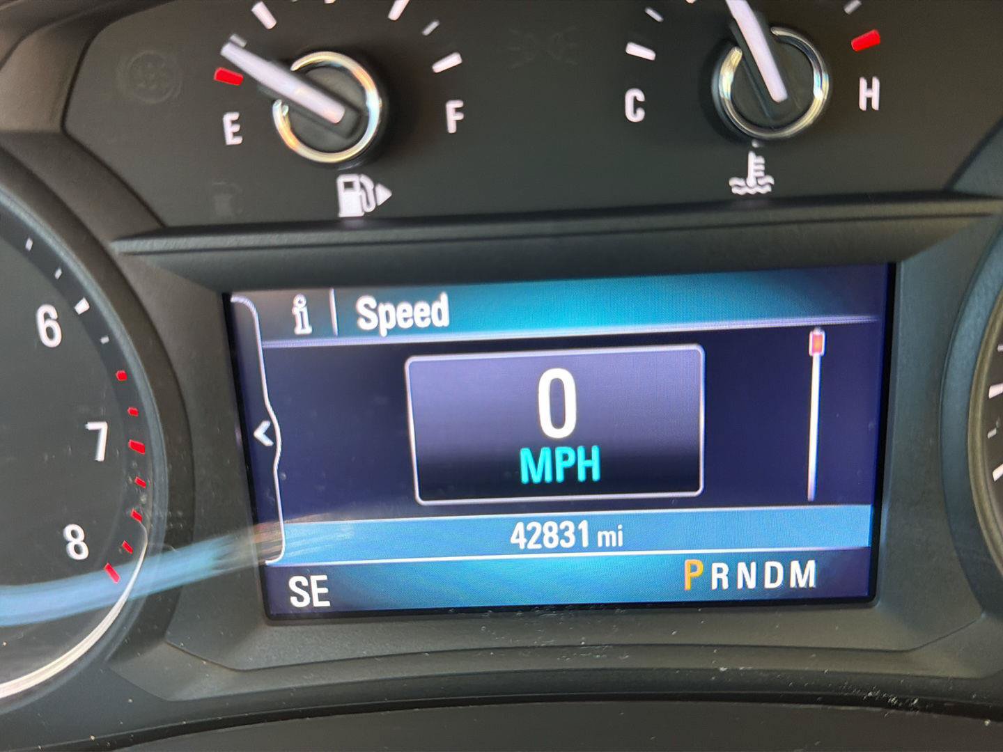 Used 2022 Buick Encore Preferred w/ Safety Package FWD image 11