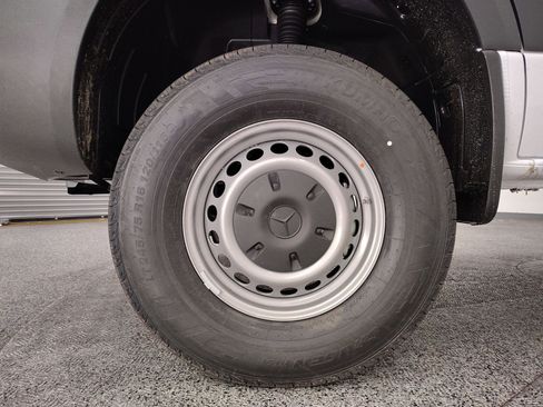 New 2026 Mercedes-Benz Sprinter 2500 image 11