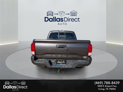 Used 2017 Toyota Tacoma SR w/ SR Convenience Package image 7